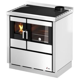 UNE BELLE CUISINIÈRE À BOIS DE 7.5 KW ENCASTRABLE
